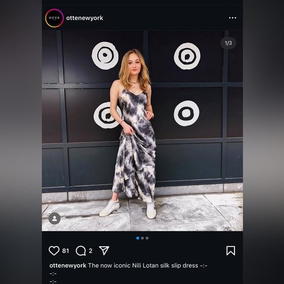 NILI LOTAN CAMI SILK GOWN IN GUNMETAL TIEDYE - Picture 3 of 9